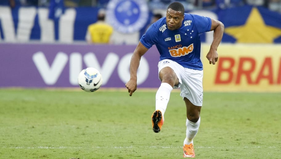 5 contratações na história do Cruzeiro que geraram expectativas e decepcionaram - 1