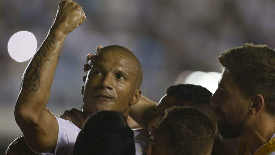 Brincadeira simbólica: ídolos santistas