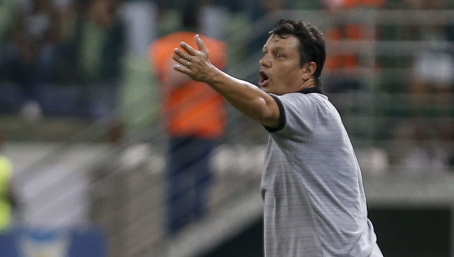 Cruzeiro perde titular para o clássico, e Adilson detona arbitragem: 'Tendenciosa' - 1