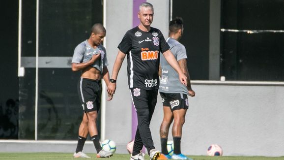 De quem é a culpa da crise do Corinthians? - 4