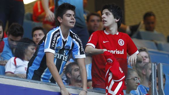 Gremio v Internacional - Brasileirao Series A 2015