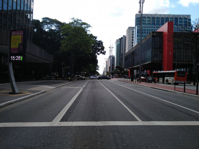 Quarentena do coronavírus deixa São Paulo quase deserta [fotos] - 5