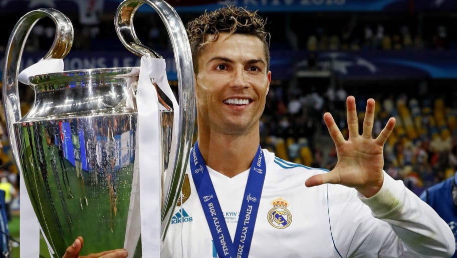 4 vezes em que Cristiano Ronaldo provou ser melhor que Lionel Messi - 1