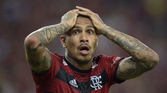 5 jogadores que deixaram o Flamengo pela porta dos fundos - 4