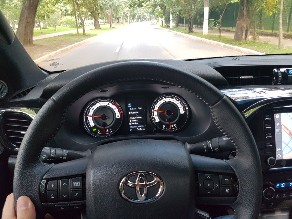 Análise | Toyota Hilux 2020: foco é o trabalho e a força bruta - 5