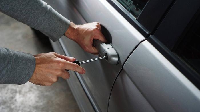 Aplicativo permite avisar a polícia sobre um carro roubado antes de fazer o B.O. - 1