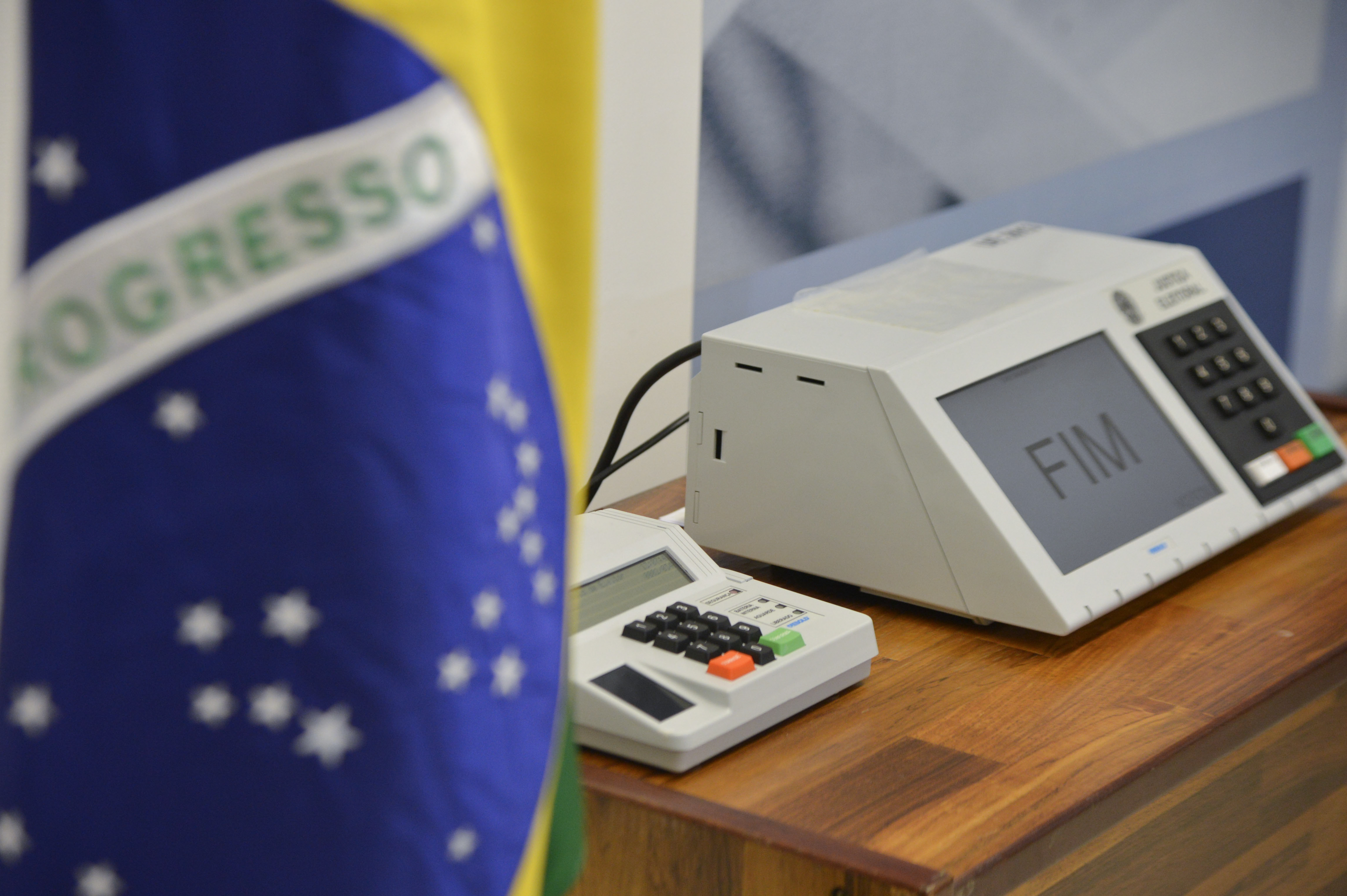 Eleitor tem menos de um mês para regularizar título - 1