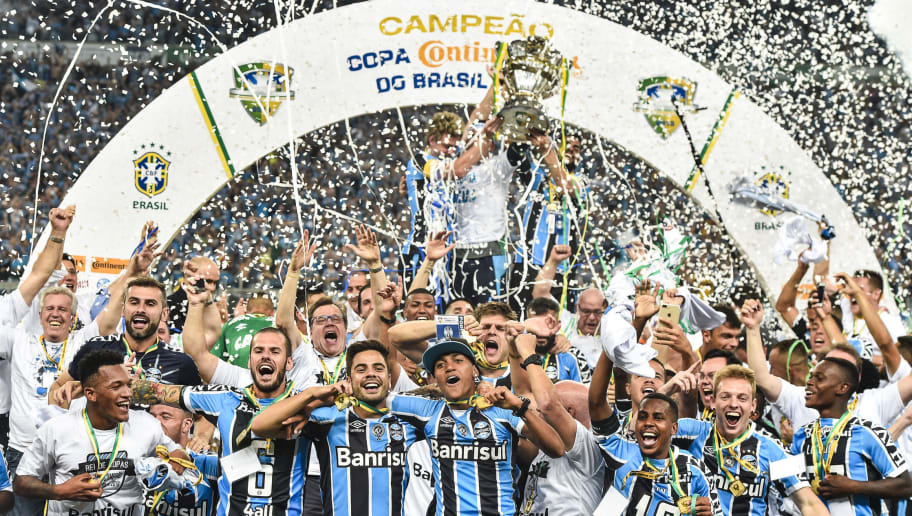 Grêmio adia negociações com zagueiro que não atua há 6 anos - 1