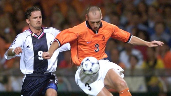 O XI ideal da Seleção da Holanda no século XXI - 5