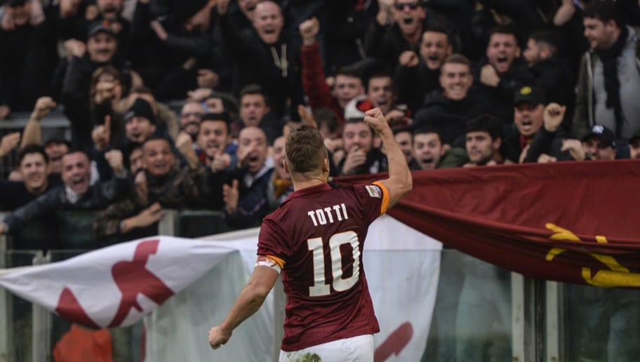 Totti revela que quase deixou a Roma para assinar com gigante espanhol: 'Queria vencer' - 1