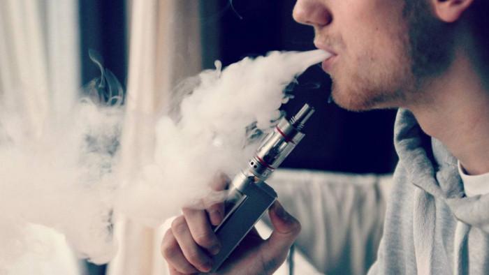 Vapes podem agravar casos de COVID-19, afirma médico - 1