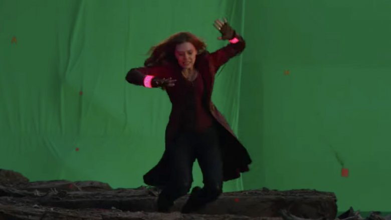 Conjunto de Endgame de Elizabeth Olsen Scarlet Witch Avengers