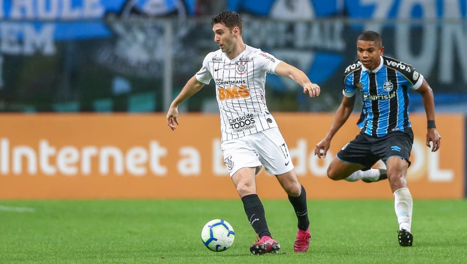 Corte de salários, renegociação com patrocinadores...diretor detalha ações do Corinthians em meio à pandemia - 1