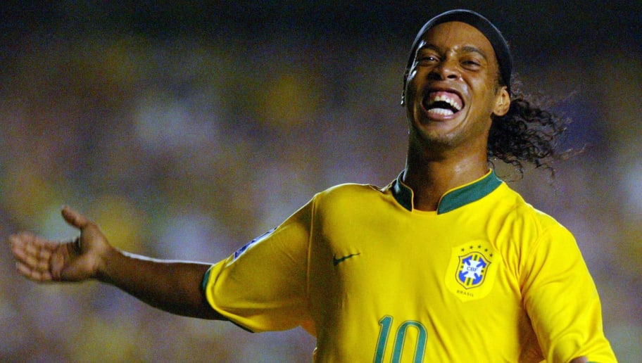 8 jovens talentos do futebol mundial que têm Ronaldinho como inspiração - 1