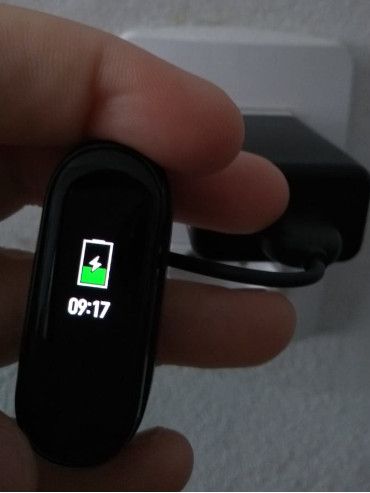 Como carregar a Mi Band 4 pela primeira vez - 3