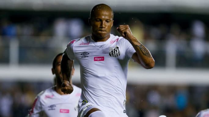 Coronavírus: Santos acredita em renovação com dois patrocinadores; clube 'espera' máster - 2