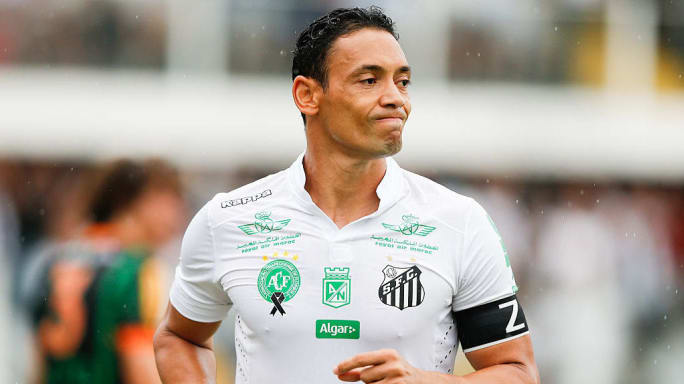 De volta à casa? Santos estuda possibilidade de repatriar atacante campeão pelo clube - 2