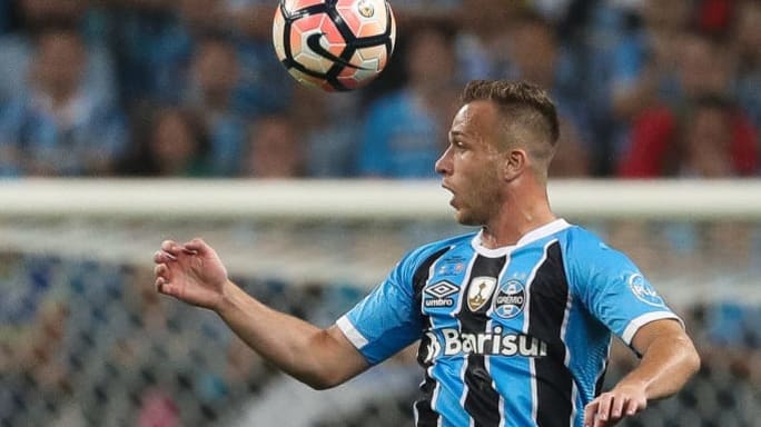 Garoto de ouro: Arthur já levantou 'bolada' aos cofres do Grêmio; veja valores - 2