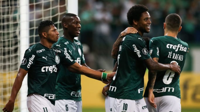 Luiz Adriano, do Palmeiras, vê quatro clubes em vantagem para o Brasileirão 2020 - 2