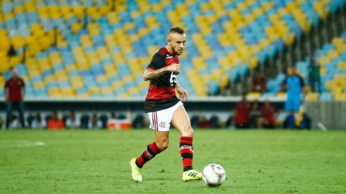 Com foco em encontrar treinador, Flamengo deixa renovações em 'segundo plano' - 3
