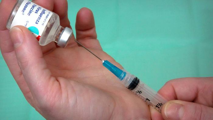 COVID-19 | Mais uma vacina entra em fase de testes em humanos no Brasil - 1