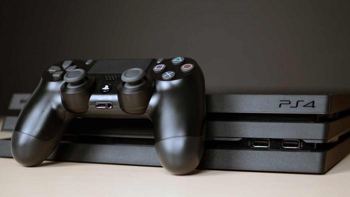 PlayStation 4 ganha novo pacote com God of War, GT Sport e Days Gone - 1