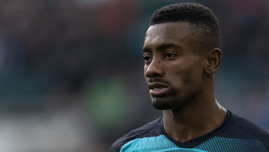 Salomon Kalou - Veja os números do novo reforço do Botafogo - 1