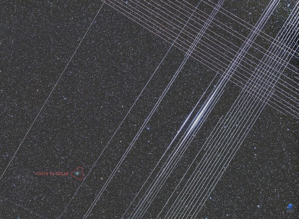 Satélites Starlink destroem completamente foto do cometa NEOWISE; veja a imagem - 2