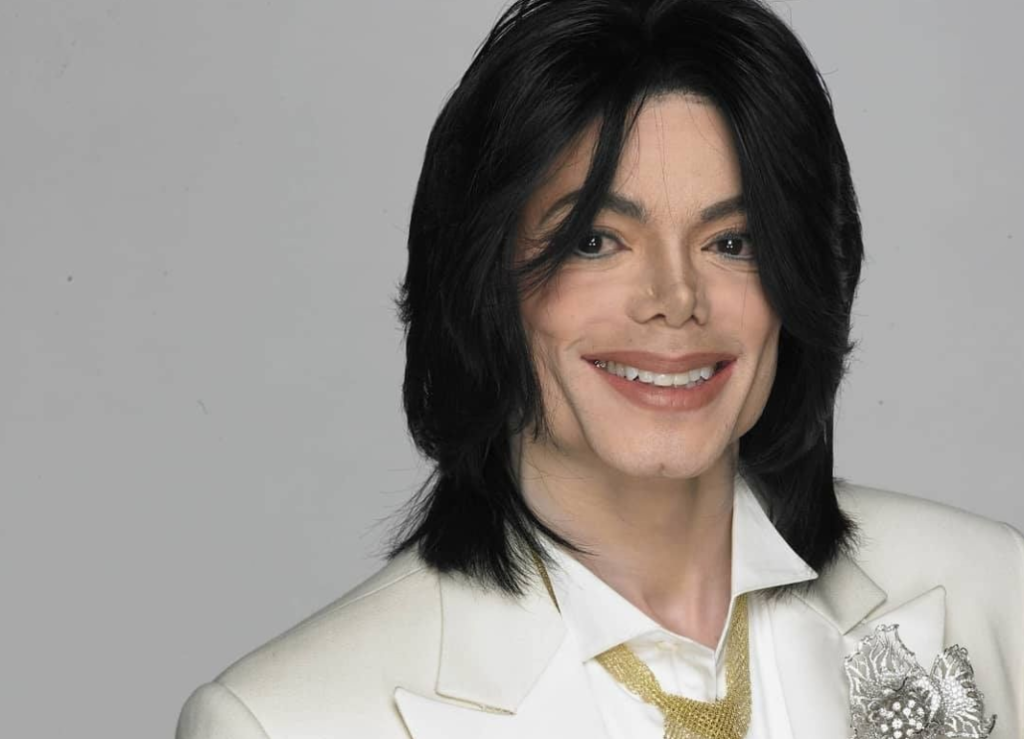 BTS recebe selo de aprovação de Michael Jackson por homenagem no teaser “Dynamite” - 1