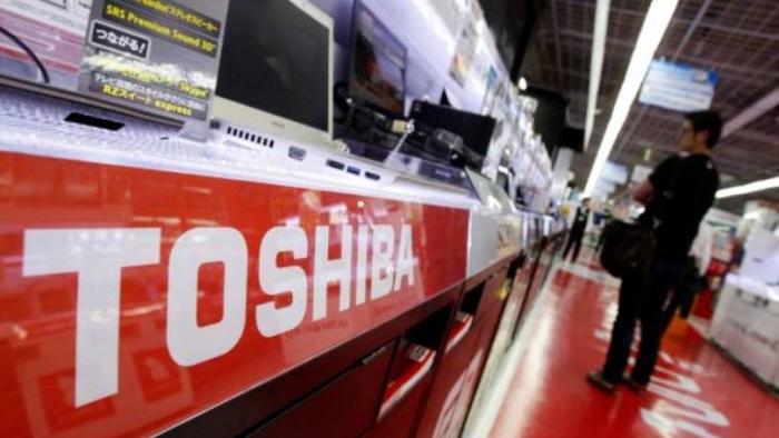 Toshiba sai do ramo de notebooks e vende negócio para a Sharp - 1