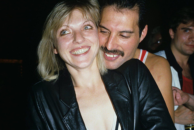 Amigos de Freddie Mercury recebem presentes do cantor 28 anos após morte 
