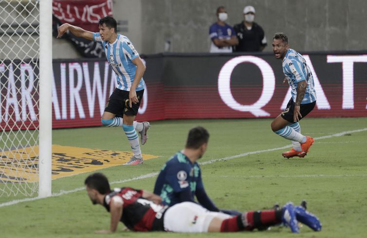 Copa Libertadores - Flamengo v Racing Club