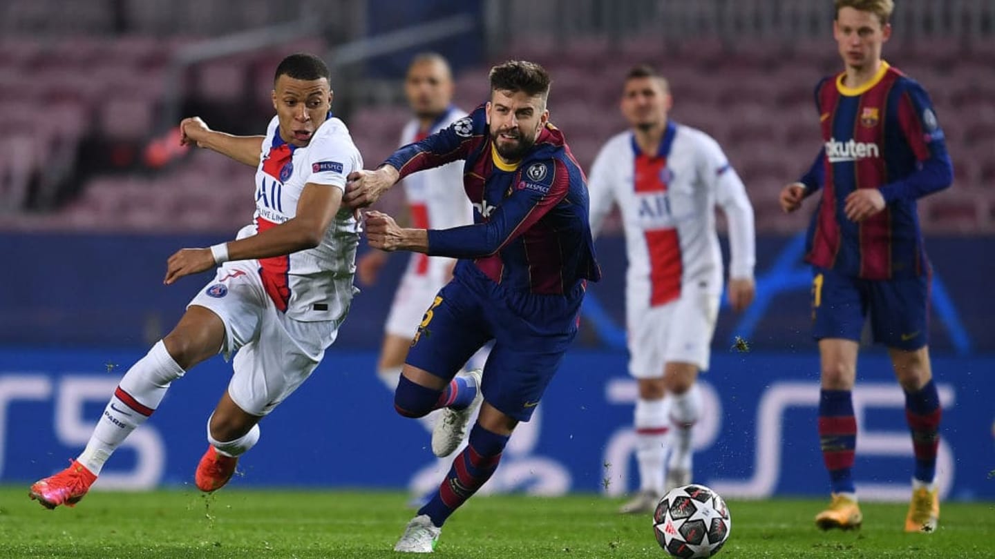 Clima pesado: Griezmann e Piqué discutem e se xingam em campo em derrota do Barcelona para o PSG; assista ao vídeo - 1