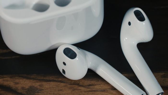Homem engole AirPod enquanto dormia e passa por procedimento de urgência - 1