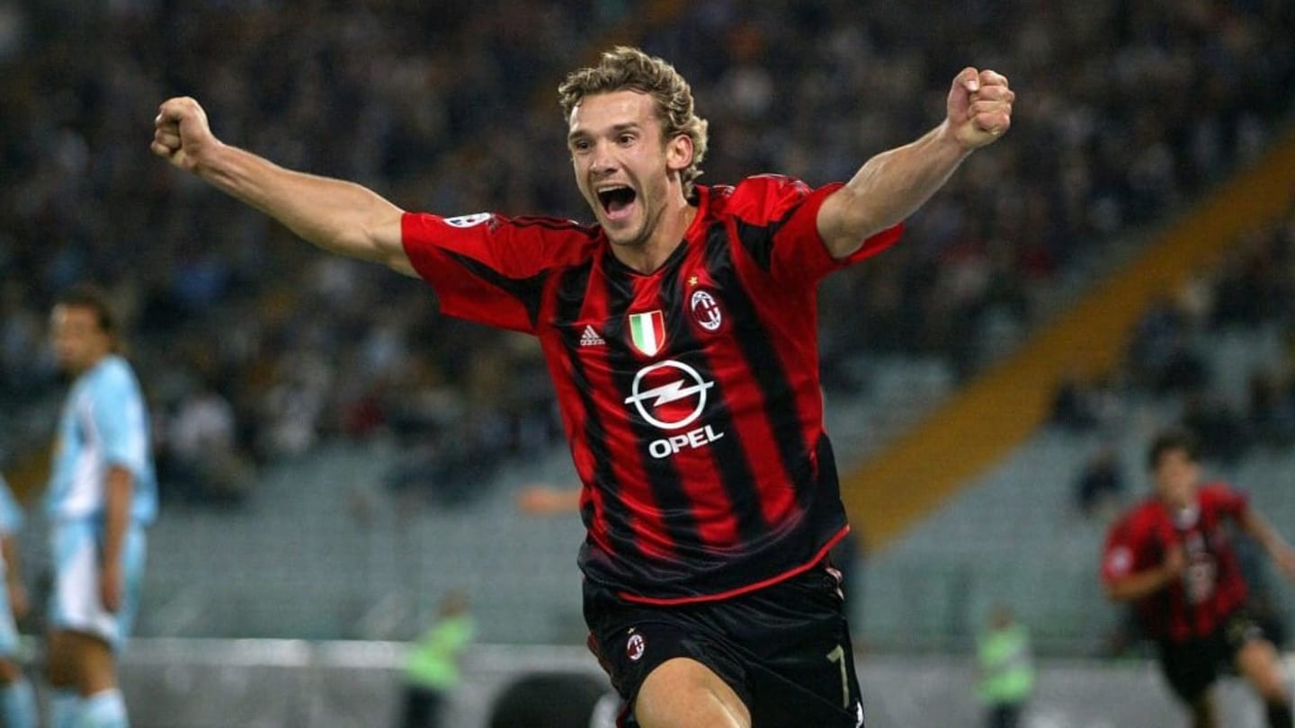 7 atacantes lendários que não chegaram aos 400 gols, marca atingida por Fred - 5