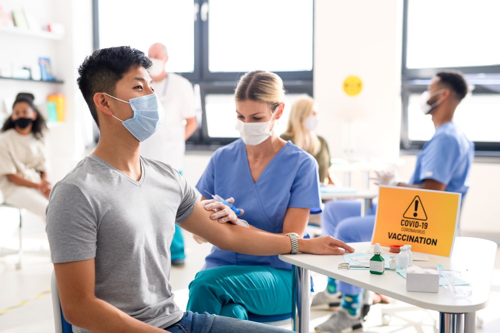 Vacina da Moderna tem eficácia e segurança comprovada para adolescentes - 2