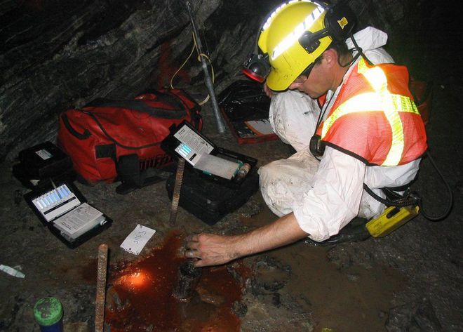 Água encontrada nas profundezas de mina no Canadá é a mais antiga do mundo - 2