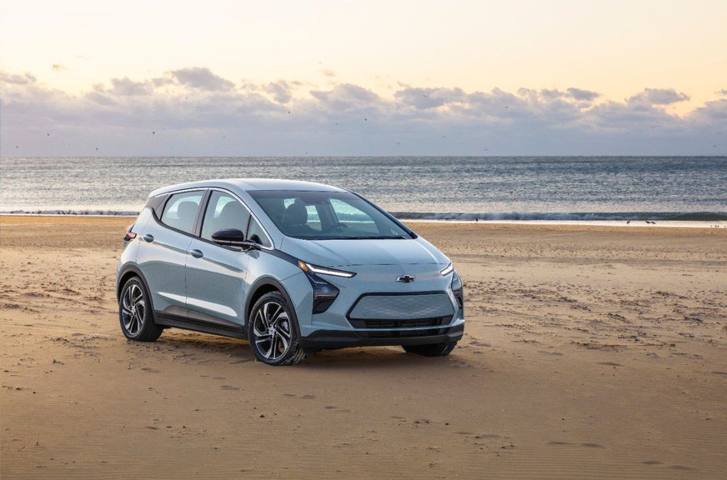 Novo Chevrolet Bolt chegará ao Brasil em setembro; veja o que mudou - 2