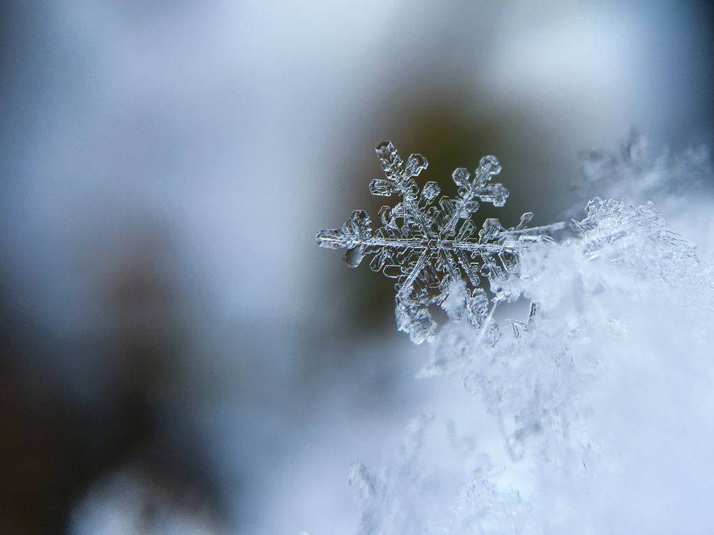 Se o gelo é transparente, então por que a neve é branca? - 5