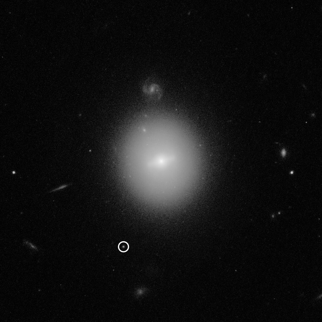 A morte desta estrela revela detalhes estranhos sobre buraco negro intermediário - 2