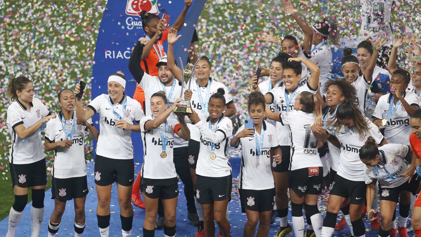 Tamires, a craque que joga em todas e inspira novas gerações - 3