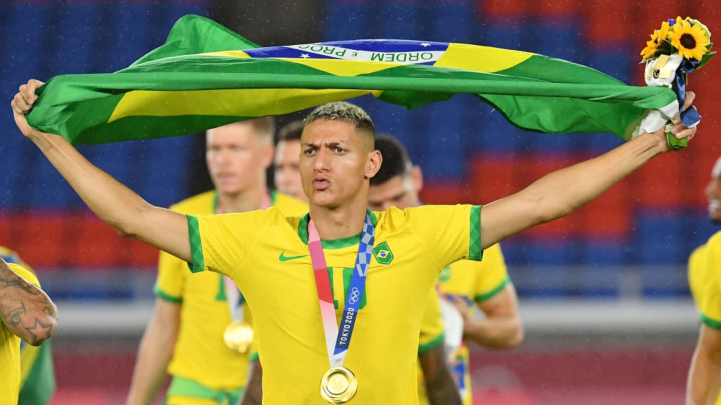 5 jogadores que precisam recuperar terreno se quiserem ir à Copa do Mundo - 4