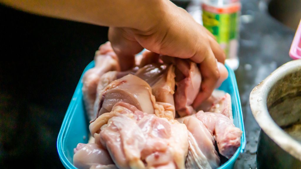 6 hábitos comuns na cozinha que podem colocar a sua saúde em risco - 3