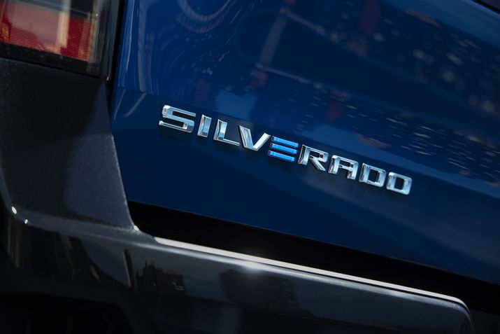 Chevrolet Silverado E