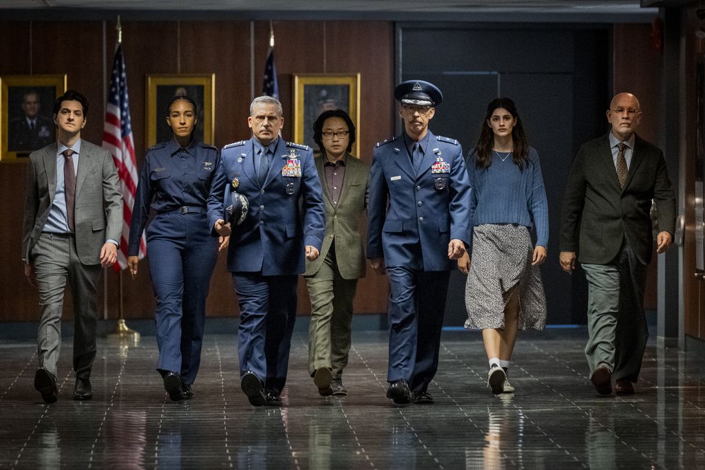 Space Force | Temporada 2 ganha data de estreia na Netflix e imagens inéditas - 2