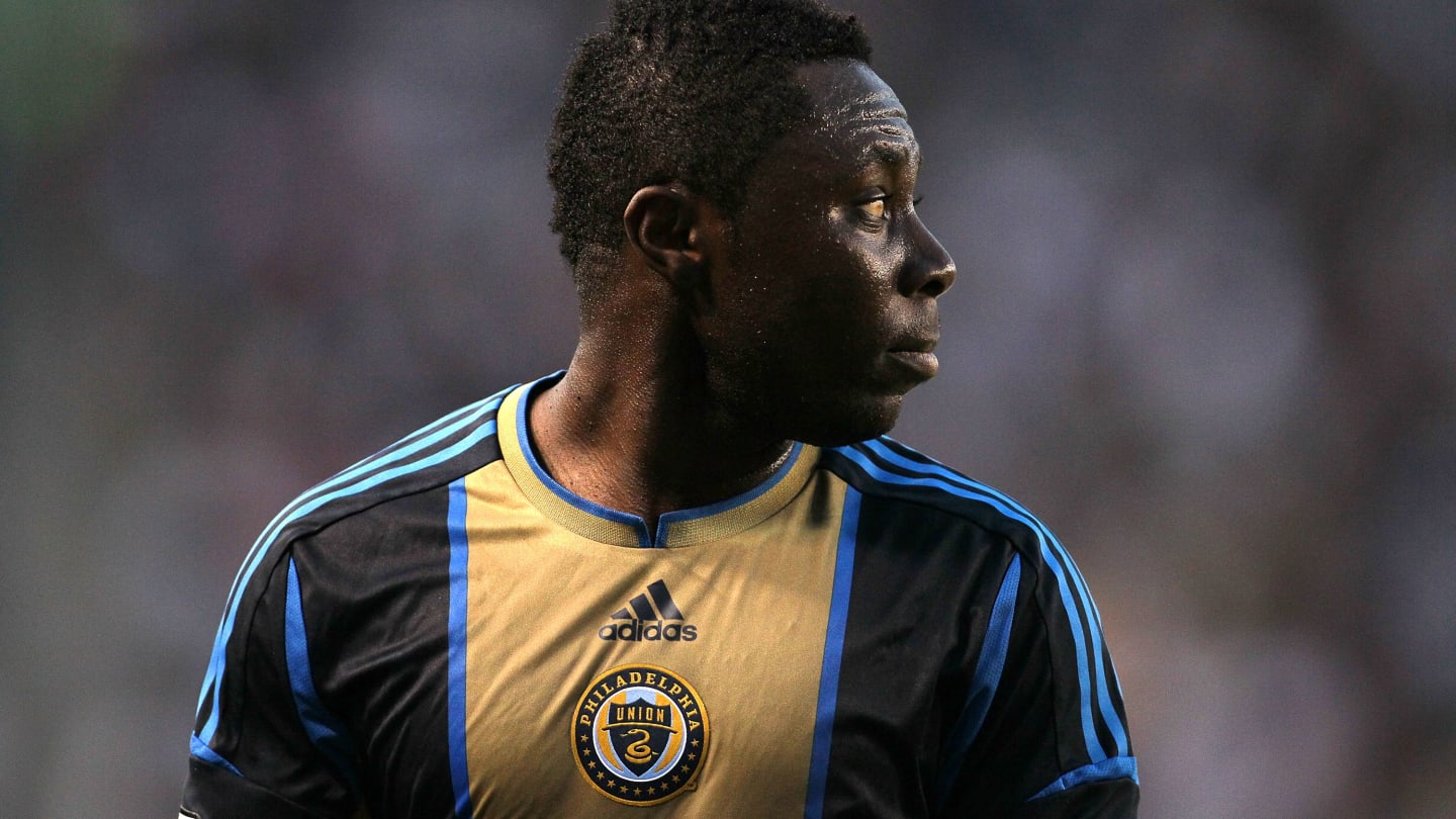 30 grandes talentos do futebol mundial que foram desperdiçados - 12