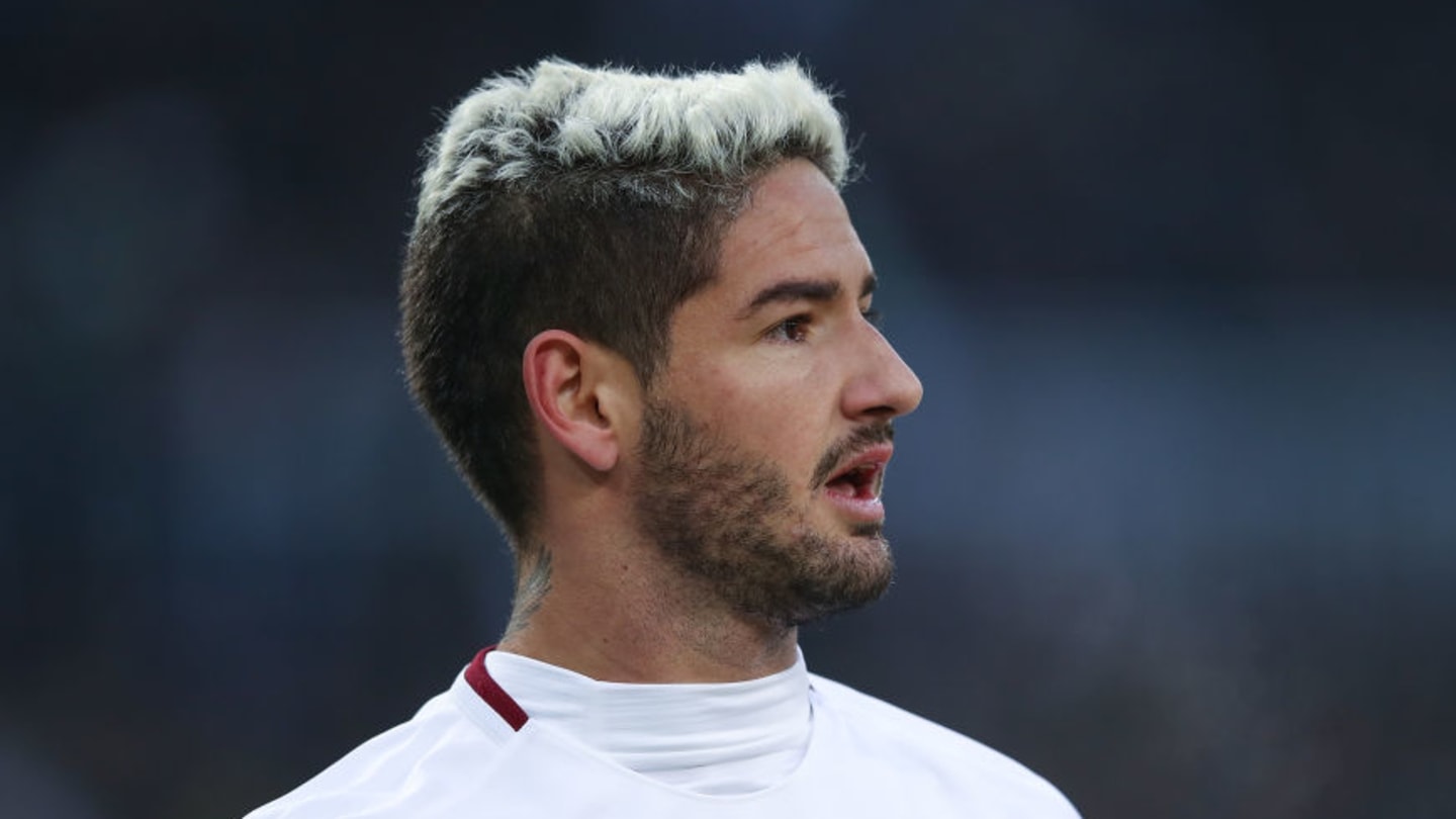 30 grandes talentos do futebol mundial que foram desperdiçados - 21