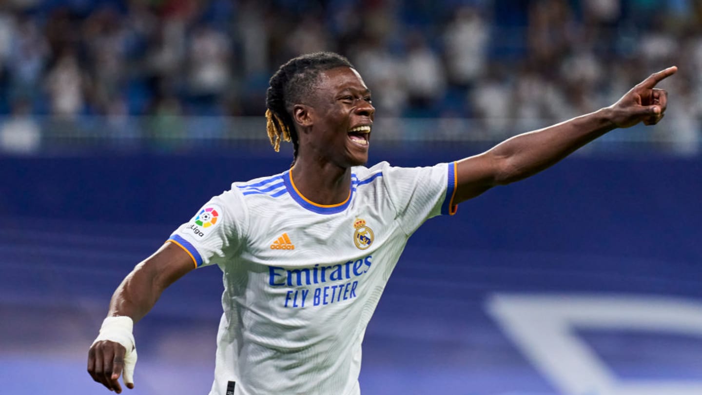 As 30 contratações de jogadores sub-20 mais caras da história - 3