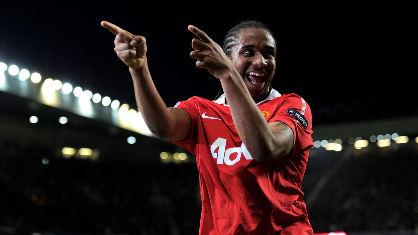 As 30 contratações de jogadores sub-20 mais caras da história - 6