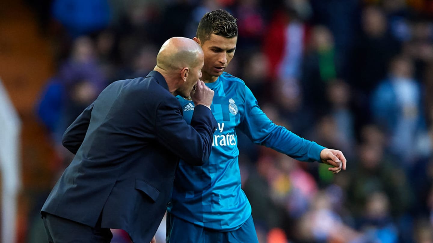 Zidane impõe contratação de Cristiano Ronaldo como condição para assumir PSG, diz jornal - 1